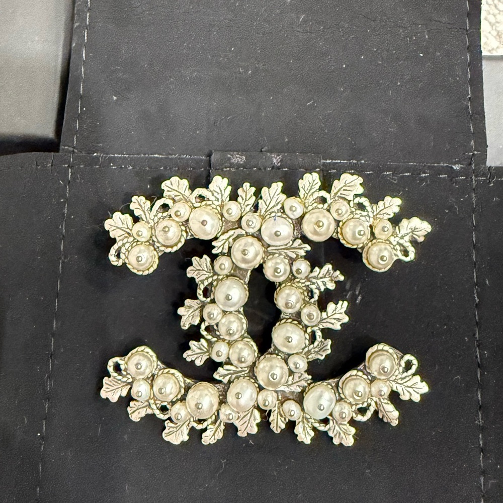 Chanel silver Floral Brooch